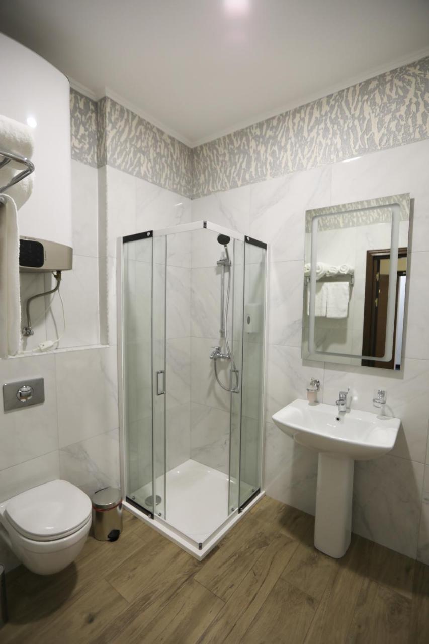 Hotel Donald Odessa Extérieur photo